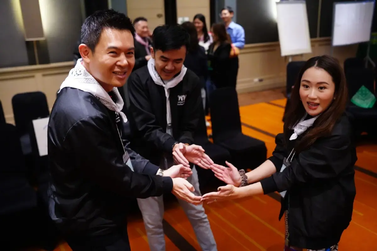 พท.จัดสัมมนาลดช่องว่างระหว่างวัย- 'อิ๊ง'ลั่นเริ่มนับ1ไปด้วยกัน