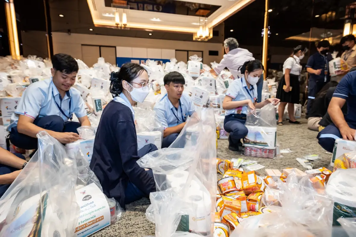 กลุ่มบริษัทบีทีเอส ผนึกพันธมิตร ร่วมส่งถุงยังชีพให้ผู้ประสบอุทกภัยภาคใต้