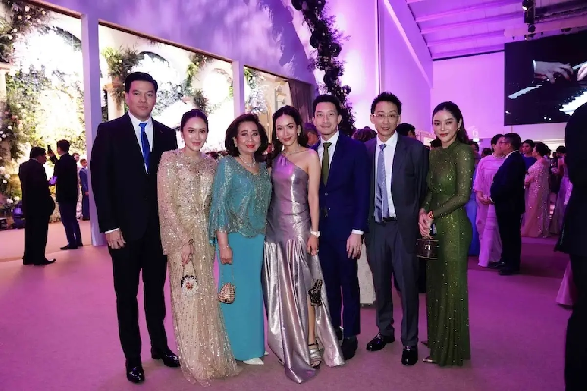 พิธีฉลองสมรสพระราชทานระหว่าง ‘อัยยวัฒน์ ศรีวัฒนประภา-นันทิสา ตันยงค์เวช’
