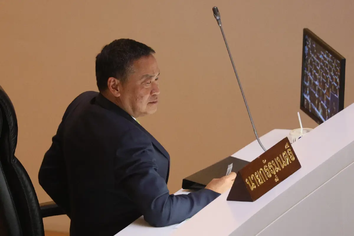 ซักฟอกงบ 67 พท.โดนเดี่ยว ฝ่ายค้าน‘ด้อยค่า’ พรรคร่วม‘ต่อรอง’