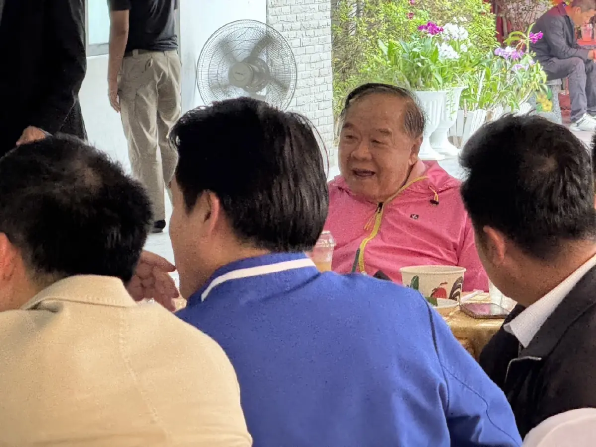 ‘ประวิตร’ นัด ลูกพรรคพปชร. ร่วมวงมื้อเที่ยง ก่อนลงพื้นที่หนองคาย 3มี.ค.นี้