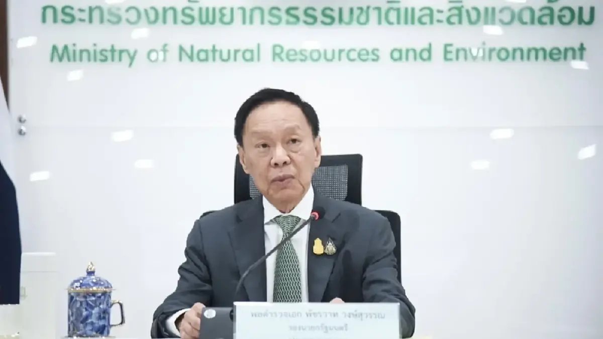 ‘ลุงป้อม’เคลียร์ข่าว ใจบันดาลแรง   จ่อนั่ง‘รัฐมนตรี’ จริงหรือไม่