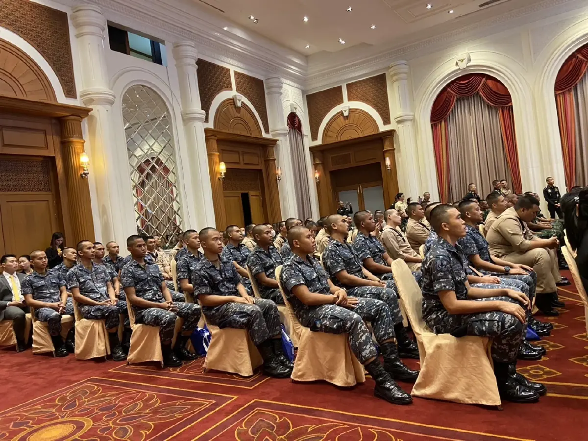 กลาโหม MOU ซีพี หนุนทหารเรียนฟรี พร้อมรับเข้าทำงานบริษัทในเครือ ฯ