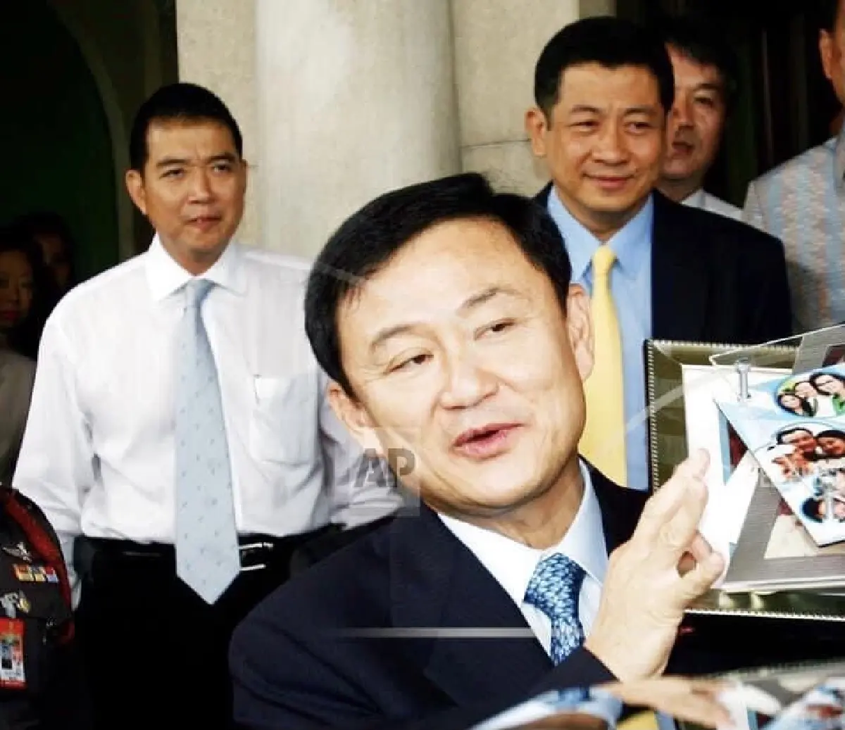 30 ปี ‘ทูตปู’ คู่กาย‘ทักษิณ’  จากพลังธรรม ถึงเพื่อไทย