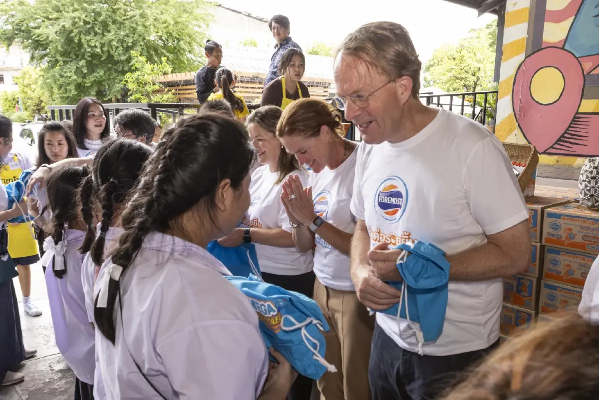 ถอดแนวคิด 2 ผู้บริหาร ฟรีสแลนด์คัมพิน่า ผู้ผลิตนมที่ใส่ใจสังคมอย่างยั่งยืน