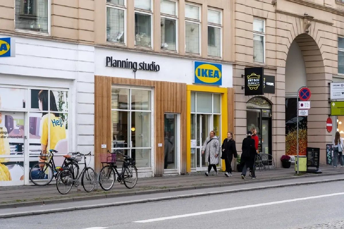 ทำไม ‘IKEA’ เลิกทำร้านใหญ่ แล้วหันมาเช่าห้องเล็กๆ บนห้างแทน ?
