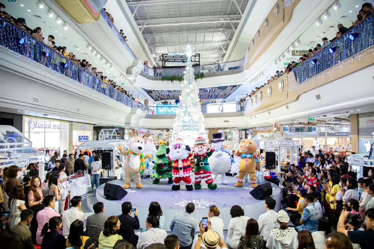 เปิดแล้ว 40 แลนมาร์คต้นคริสต์มาส ที่ศูนย์การค้าเซ็นทรัล ดึงคนไทยฉลองใหญ่