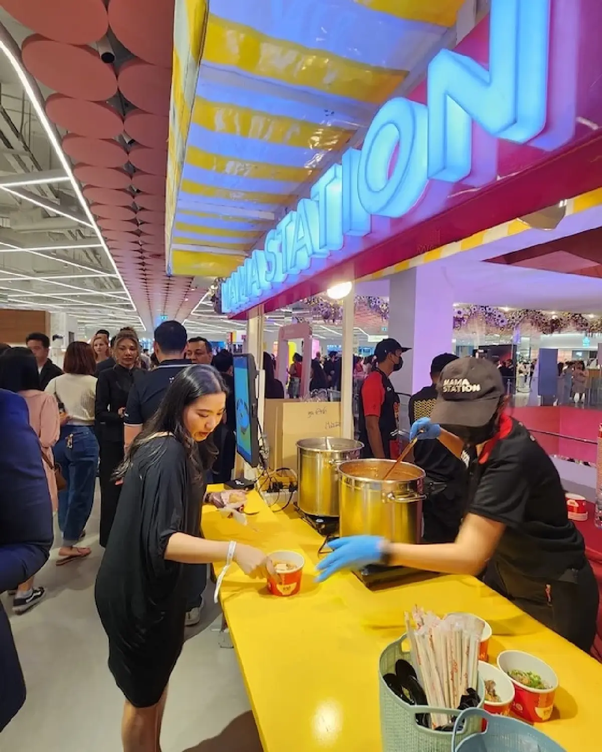 ‘มาม่า’ ตัวเลือกมื้ออิ่ม-อร่อย เจาะฐานราก-เศรษฐี ไม่ใช่ดัชนีวัดเศรษฐกิจ!