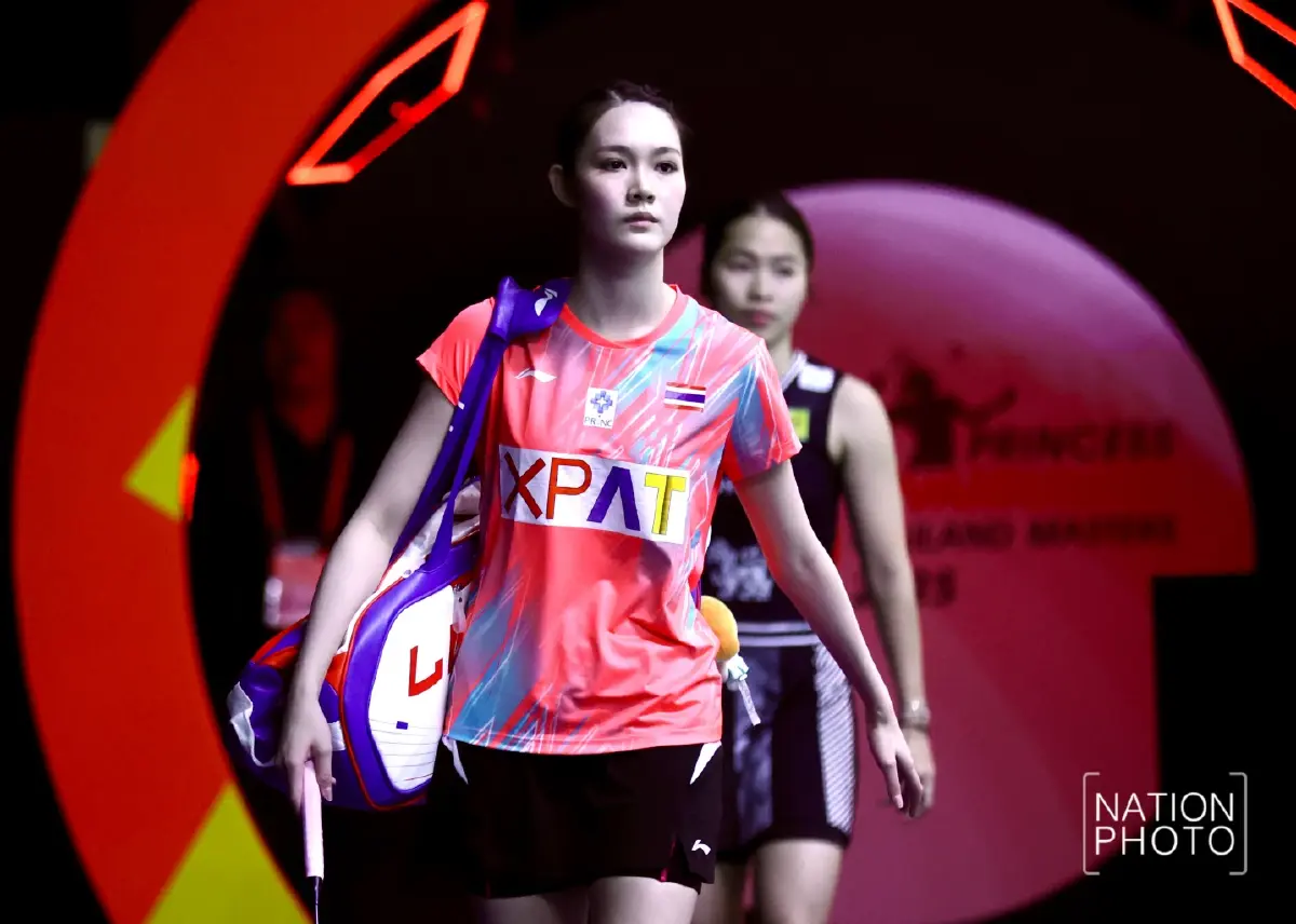 \'พิ้งค์ พิชฌามลณ์\' โค่น \'เมย์ รัชนก\' ลิ่วรอบ 8 คน ไทยแลนด์ มาสเตอร์ส 2025