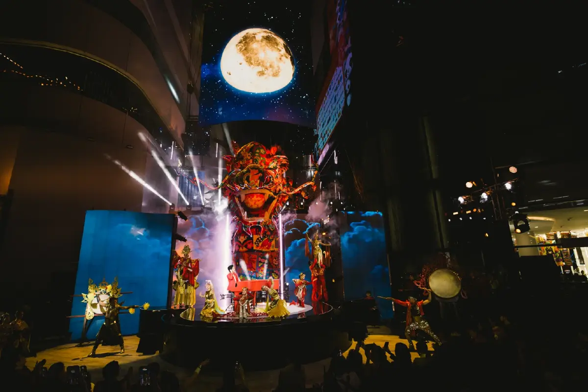 'เอ็ม ดิสทริค' ฉลองตรุษจีน 2568 สุดอลังการ ปักหมุดไทย แลนด์มาร์กท่องเที่ยว