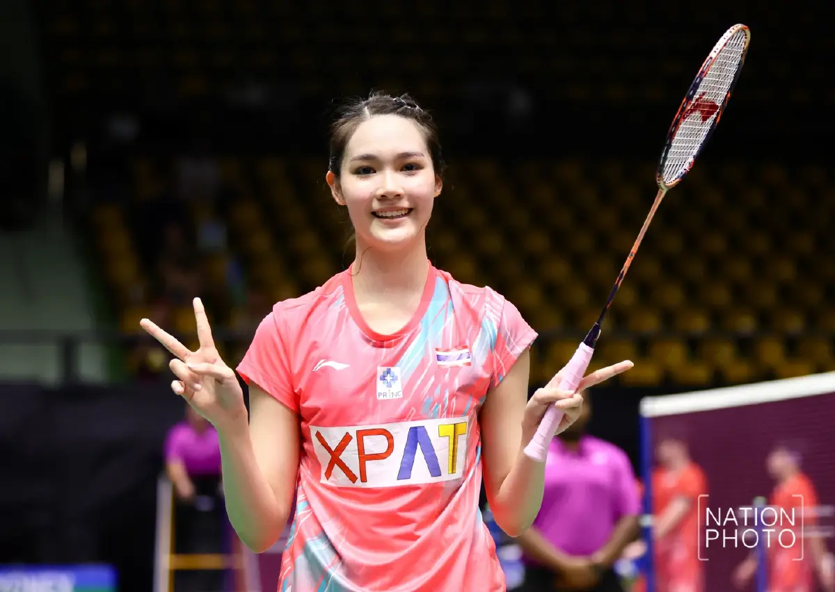 \'พิ้งค์ พิชฌามลณ์\' โค่น \'เมย์ รัชนก\' ลิ่วรอบ 8 คน ไทยแลนด์ มาสเตอร์ส 2025