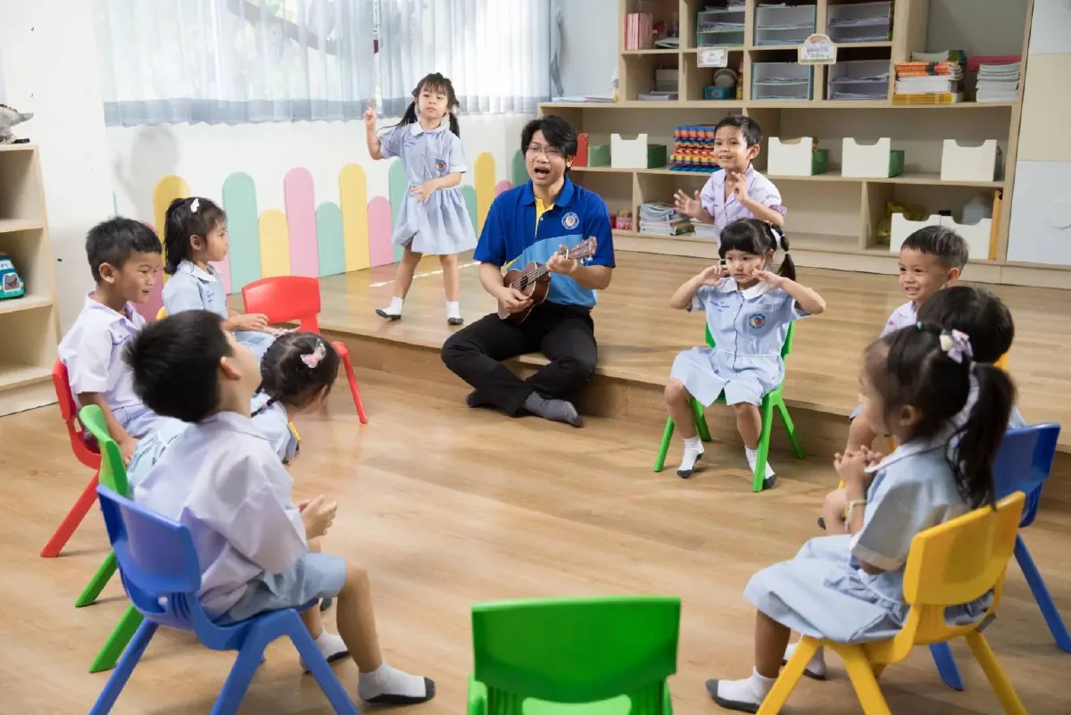 'จื้อ-เล่อ พัฒนา' สามภาษา ราคาเข้าถึงได้ นำ AI สู่ห้องเรียน