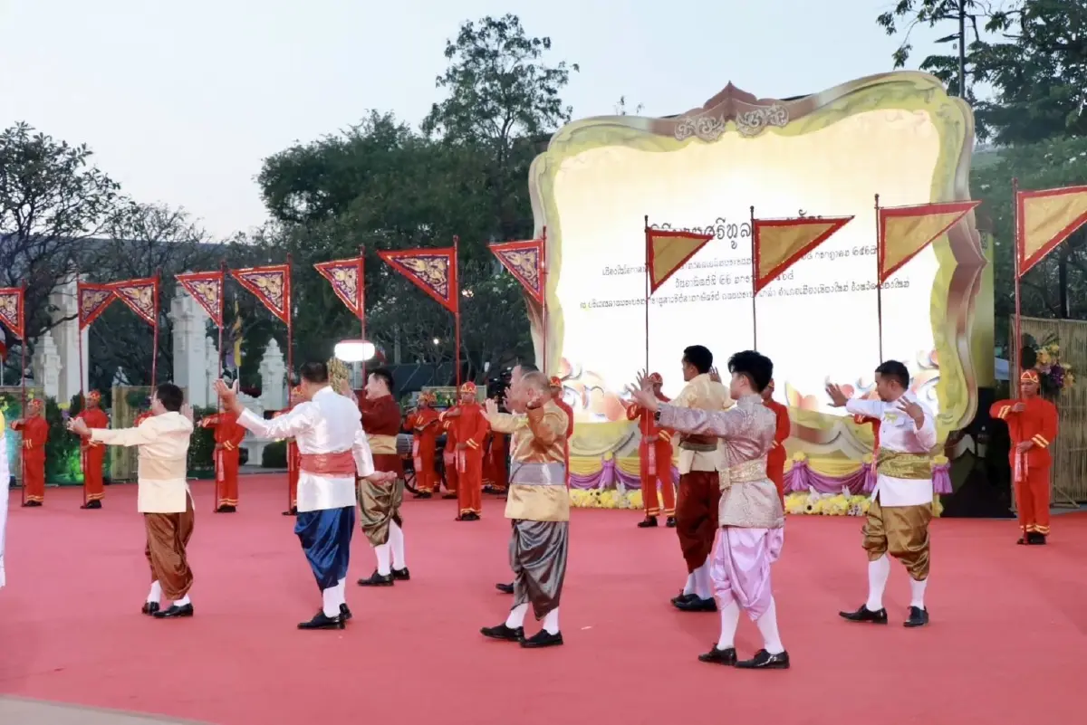 ในหลวง-ราชินี เสด็จฯ ไปในพิธีบายศรีทูลพระขวัญ ณ จังหวัดเชียงใหม่ 