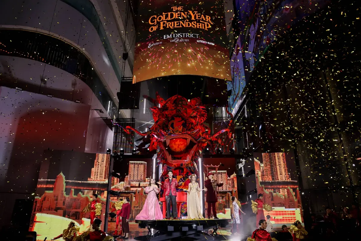 'เอ็ม ดิสทริค' ฉลองตรุษจีน 2568 สุดอลังการ ปักหมุดไทย แลนด์มาร์กท่องเที่ยว