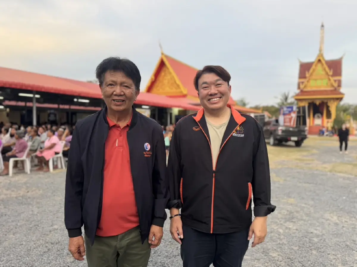 ศึก อบจ.ศรีสะเกษ  วิชิต ไตรสรณกุล ลั่น เขามาแล้วไป แต่ผมอยู่และตายกับพี่น้อง