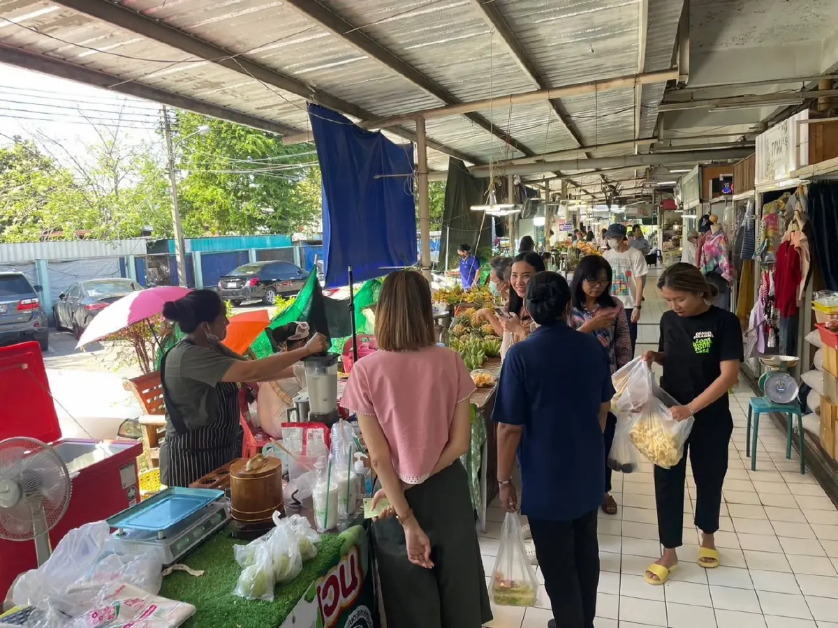 อ.ต.ก. Fruit Market ครั้งที่3คัดสินค้าคุณภาพส่งตรงถึงผู้บริโภค