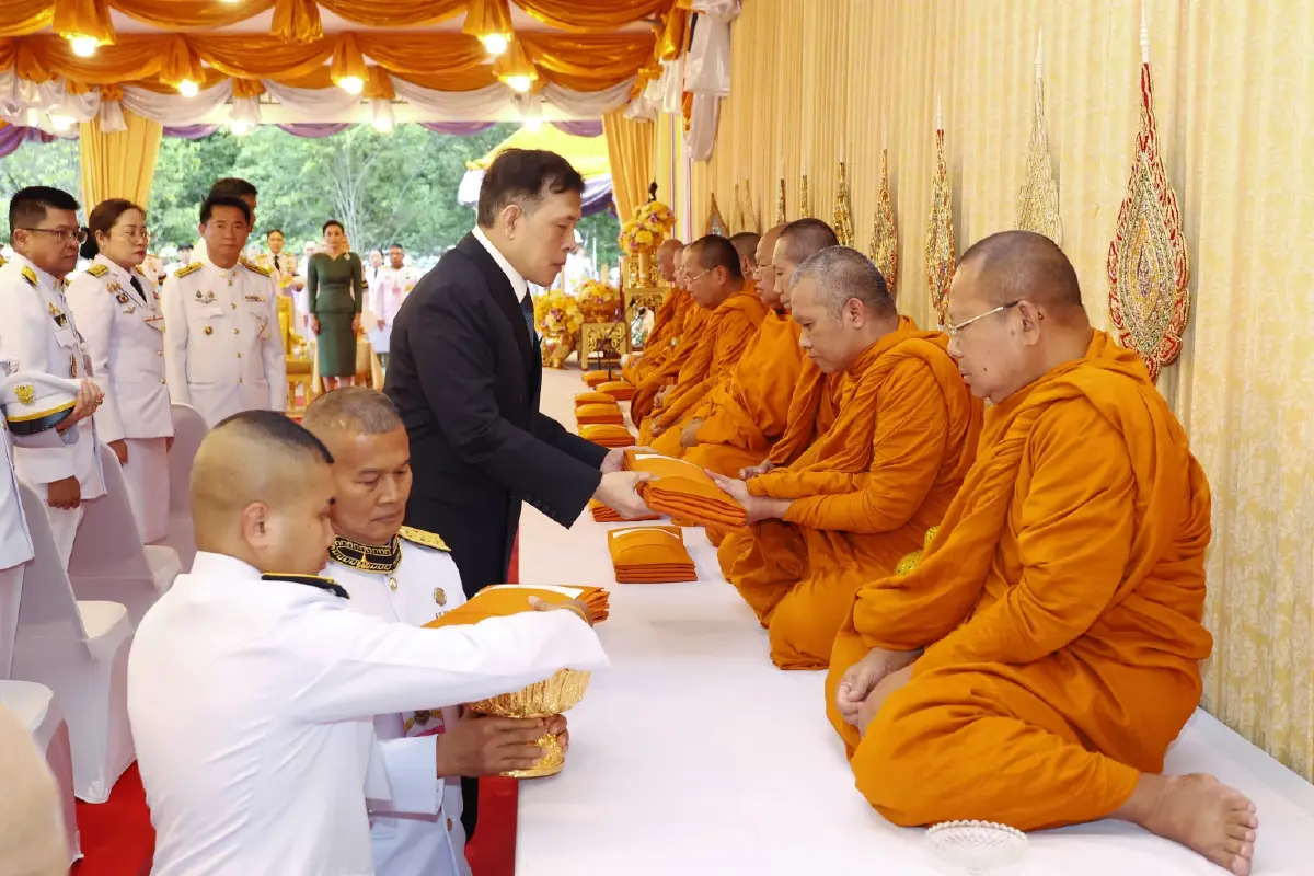 ในหลวง-ราชินี ทรงเปิดสวนพฤกษศาสตร์สากล มาตรฐาน BGCI และสวนจากภูผาสู่มหานที