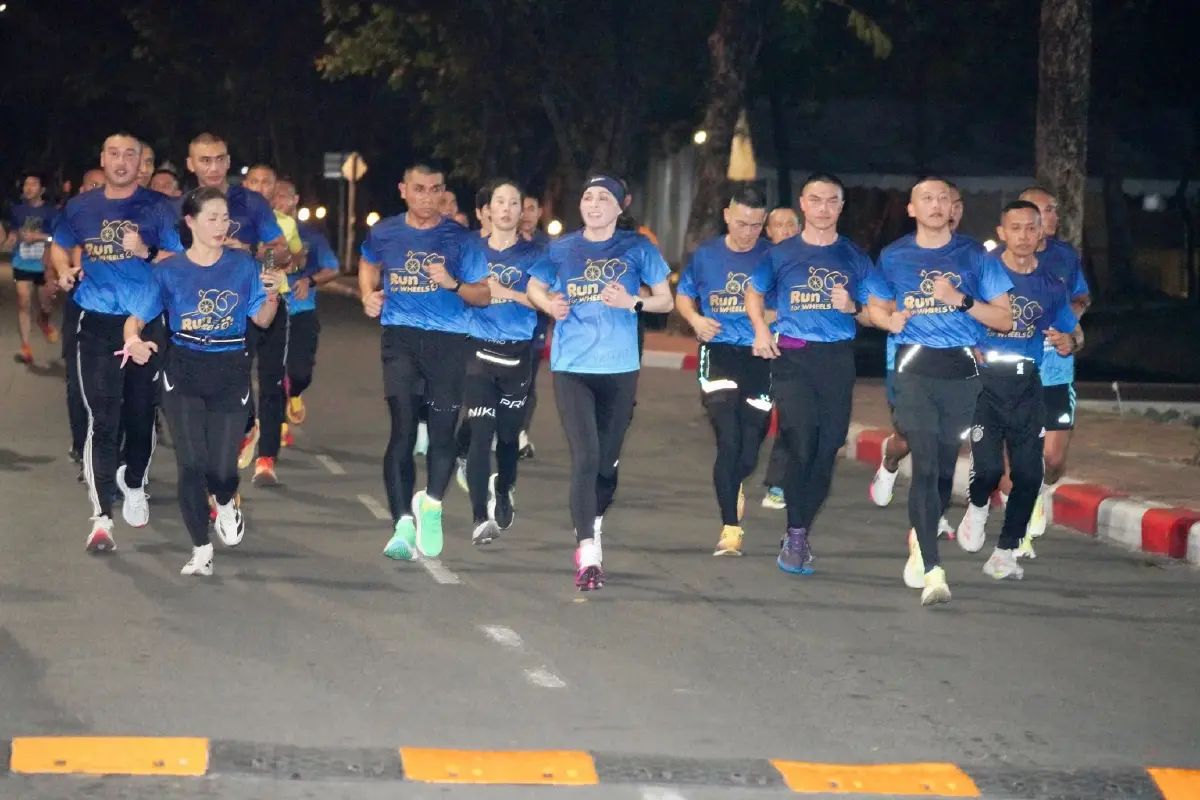 พระราชินี เสด็จฯ ส่วนพระองค์ ทรงร่วมวิ่งในงาน Run for Wheels