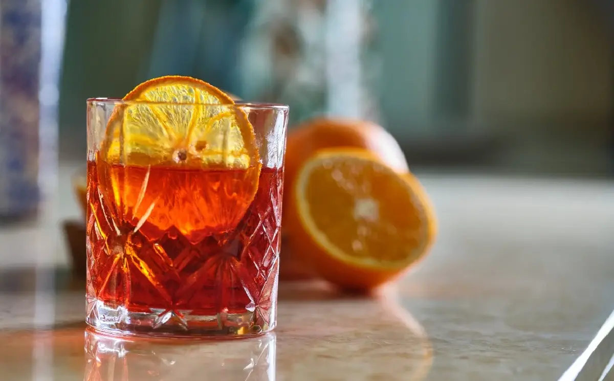 'La Marina' 'อาหารทะเล' อิตาเลียนตอนใต้ เรียบง่าย มีเสน่ห์ ทรงพลัง