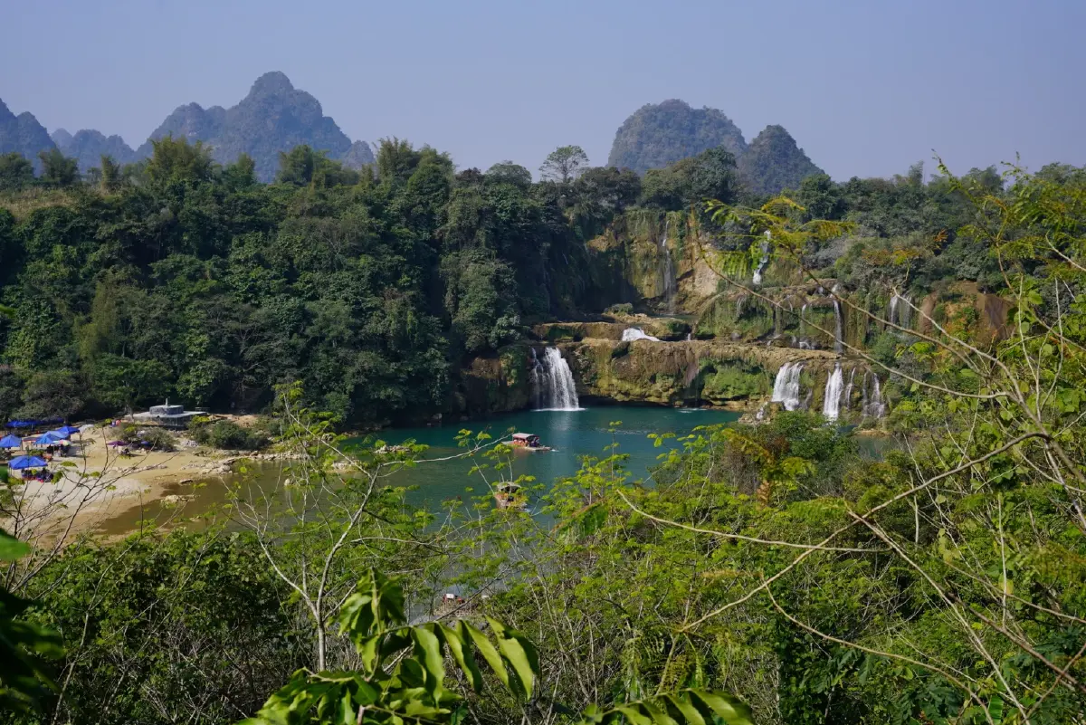 เยือนกว่างสี ดูน้ำตก ดงภูเขา เข้าเวียดนาม กับ อีซูซุ ดีแมคซ์ 2.2 MAXFORCE