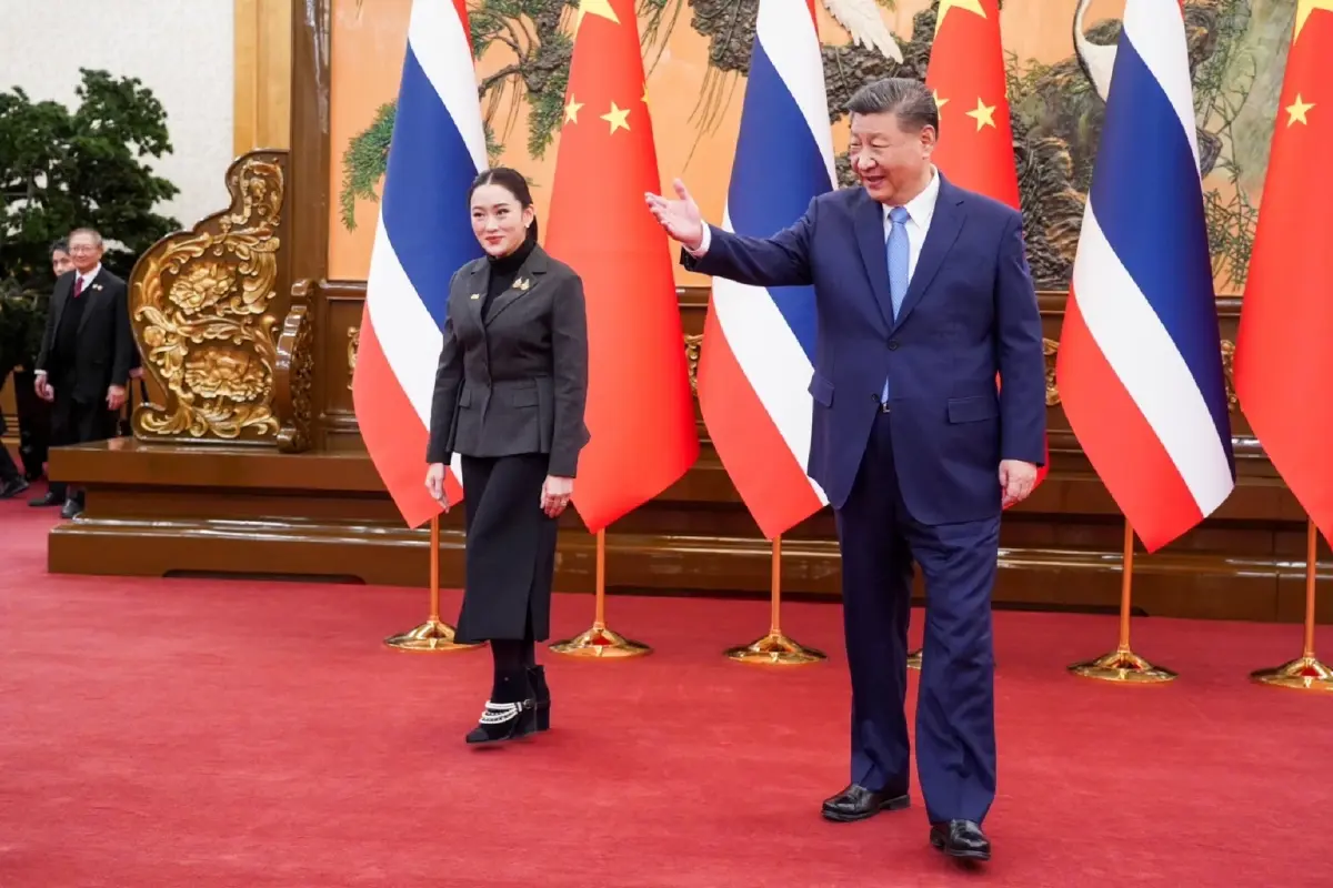 เปิดภาพ ‘แพทองธาร’ จับมือ ‘สี จิ้นผิง’ ประธานาธิบดีจีน