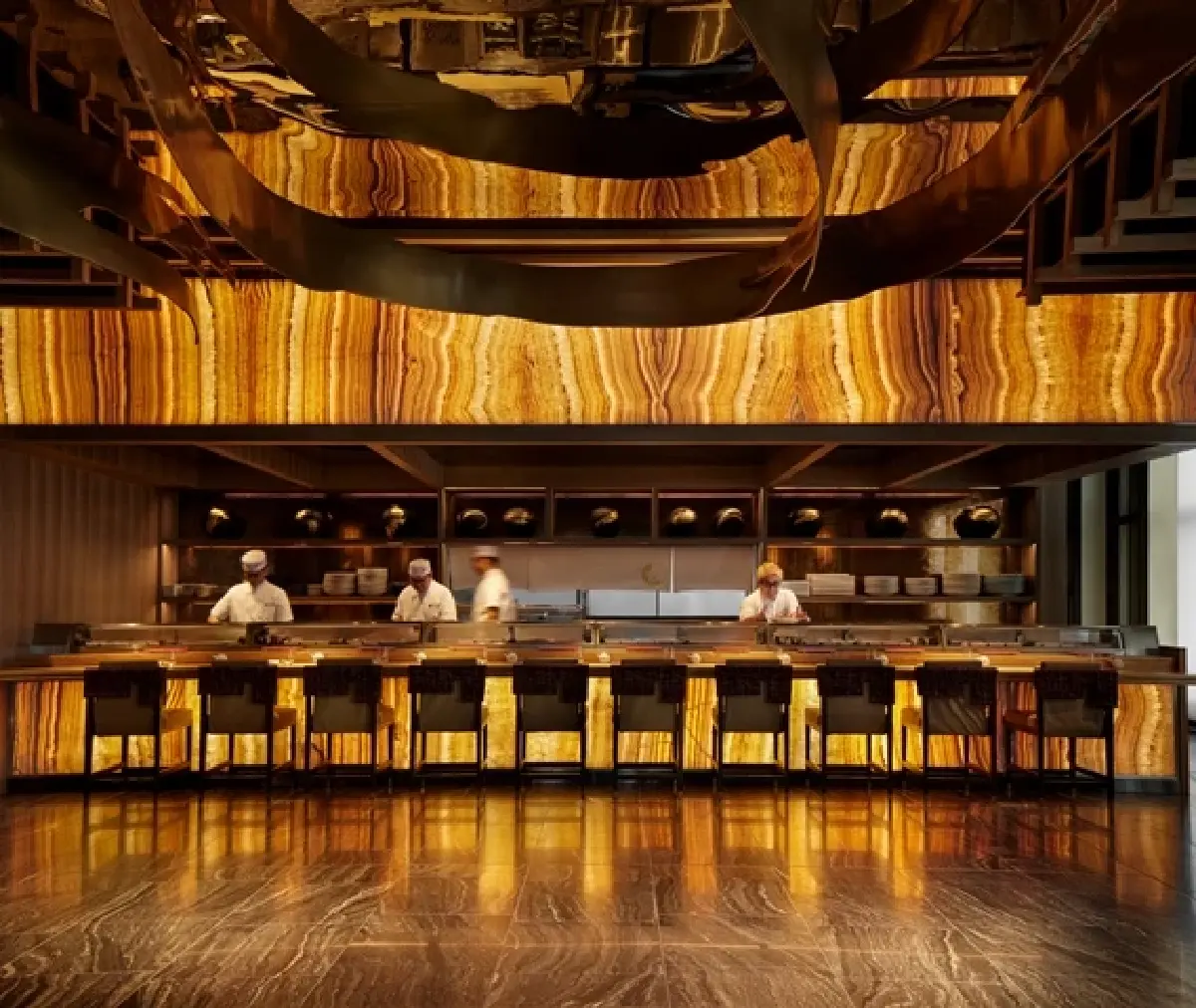 ‘Nobu Bangkok’  เปิดตัว ‘เซตอาหารกลางวัน’ บนชั้น 58 ‘เอญ่า’ ตึกเอ็มไพร์