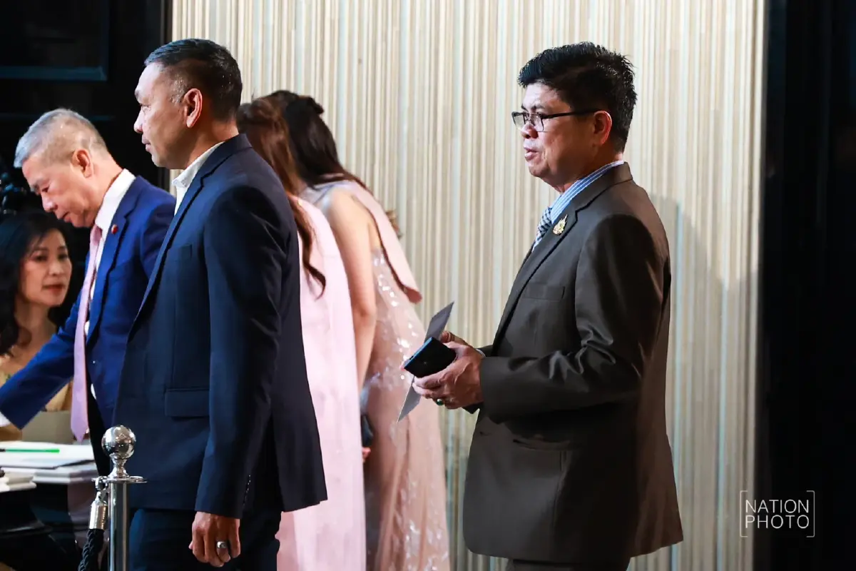 ชื่นมื่น! ชมภาพบรรยากาศ งานวิวาห์ "ธนกร-แคทลีน" นักการเมือง คนดัง แห่ยินดี