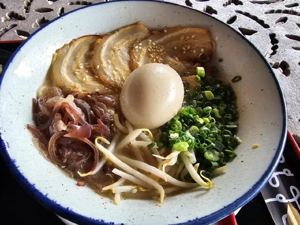 ‘Yoka Yoka’ ร้านอาหารญี่ปุ่น สไตล์ ‘ฟุกุโอกะ’ อยู่ในซอยร่วมฤดี