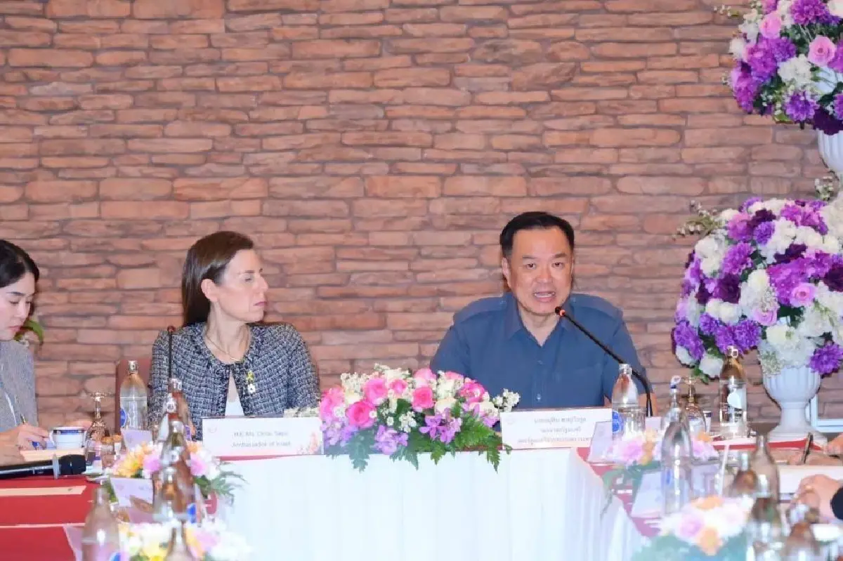 มท.1 ไป อ.ปาย ปัด นทท.อิสราเอลยึดครอง หลายเรื่องพูดเกินจริง