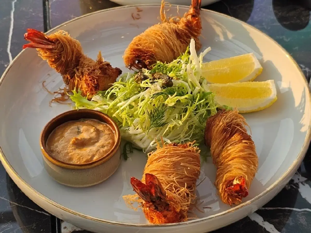 ‘โรแมนติกดินเนอร์’ ริมเจ้าพระยา ที่ ‘เดอะคริสตัลล์กริลล์เฮาส์’