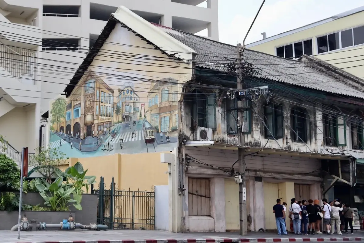 ชวน 'ย้อนรอยวังบูรพา' ผ่าน Walking Tour มรดกประวัติศาสตร์พระนคร