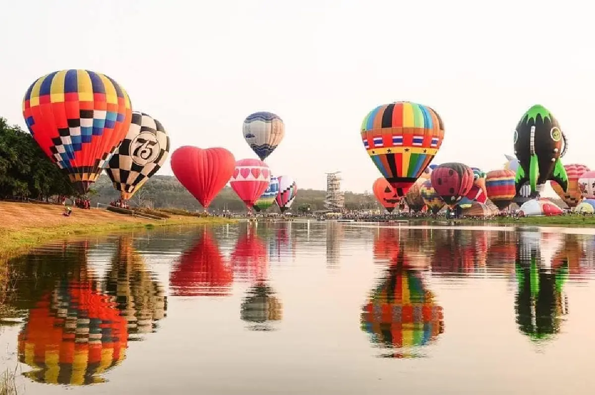 ตารางคอนเสิร์ตฟรี บอลลูนนานาชาติ 'Singha Park Balloon Fiesta 2025'