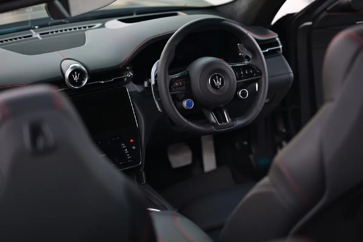 มาเซราติ ส่ง ‘กรันคาบริโอ’ ลุยตลาด 2 ทางเลือก ICE-EV เริ่ม 14.9 ล้าน