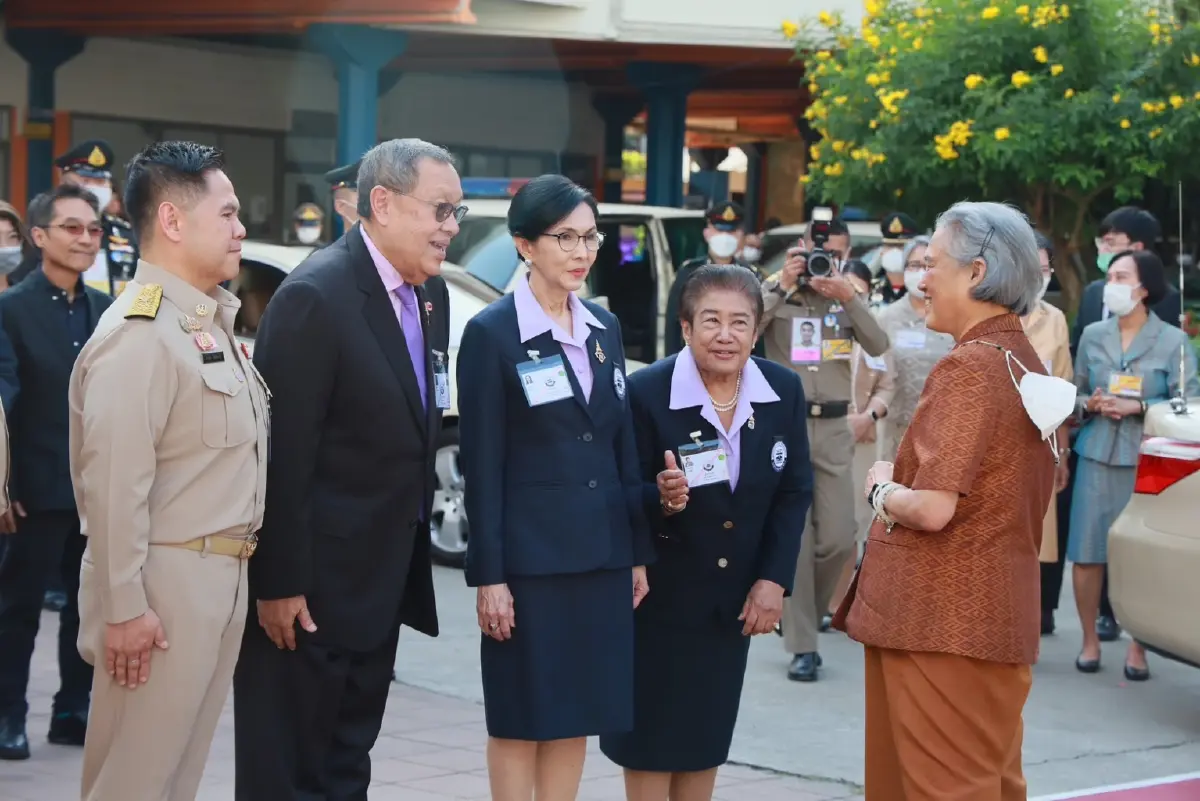 พระมหากรุณาของกรมสมเด็จพระเทพฯ พระราชทานแก่ผู้พิการทางสายตา