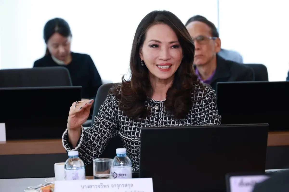 'เอกนัฏ' เร่งหารือกรมโยธาฯ จบปัญหาผังเมือง ลุยดัน GDP +1% ปี 68