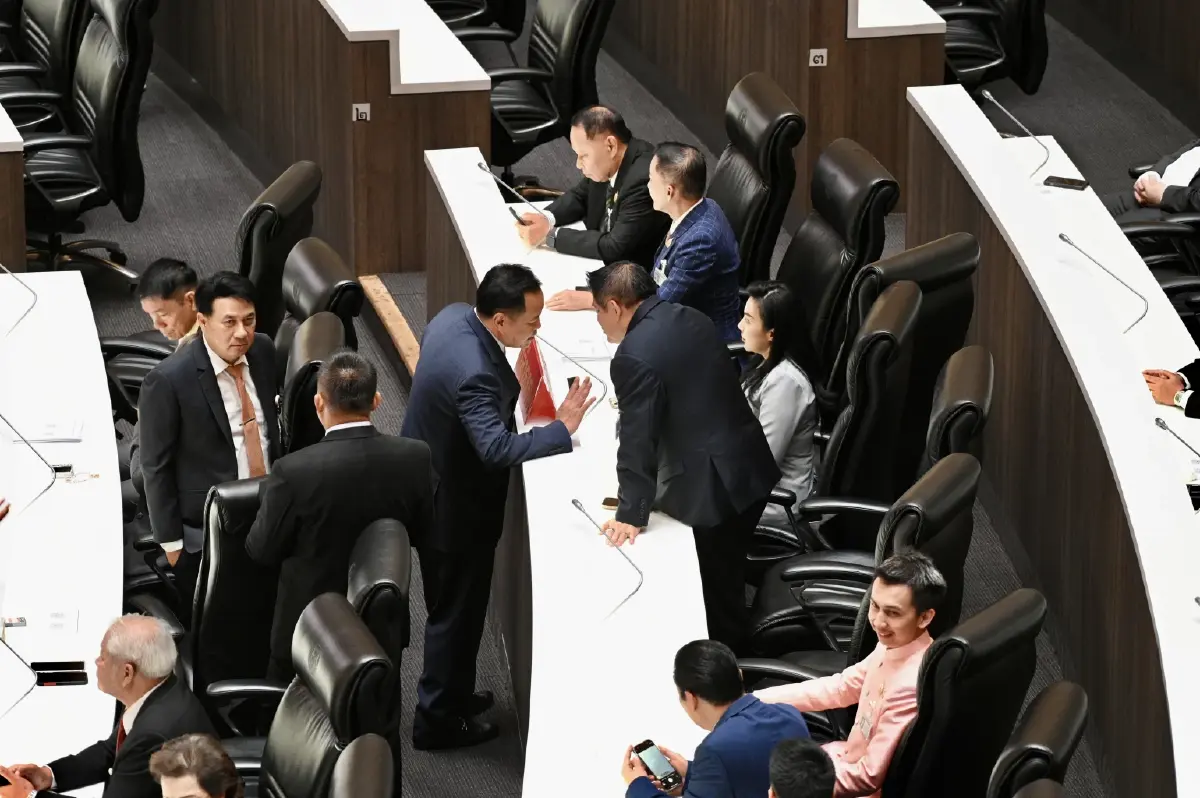 เปิดผลโหวต 'ไว้วางใจ' แพทองธาร '7งูเห่าฝ่ายค้าน' หนุน รวม'ปูอัด' ด้วย