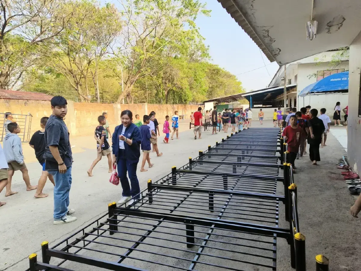 'เนชั่นกรุ๊ป-กองสลาก' เดินหน้าช่วยเด็กกำพร้า วัดดอนจั่น มอบเตียง 50 เตียง