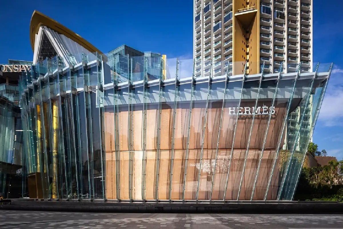 สยามพิวรรธน์ โชว์เคส โลกแห่งลักชัวรี - Luxury for All ต้นแบบลักชัวรีของโลก