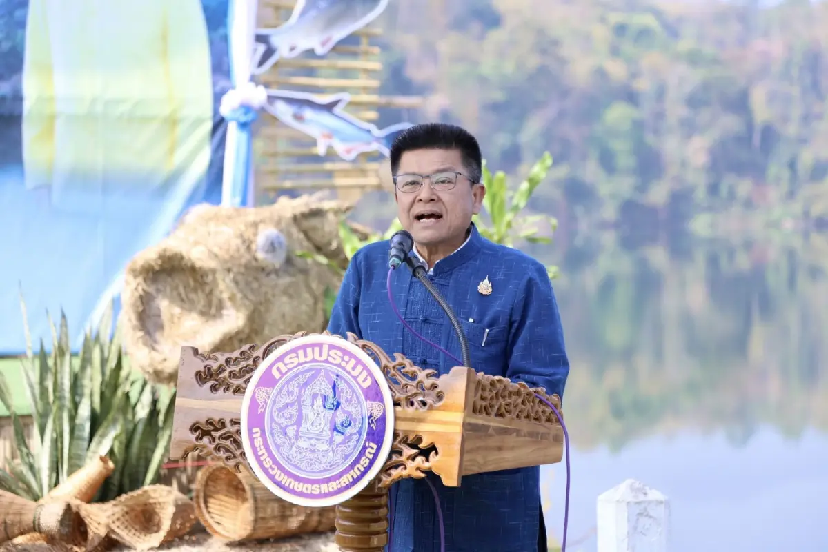 กรมประมง เร่งชดเชย 1.6พันล้านบาท ผลักเรือประมงออกนอกระบบ