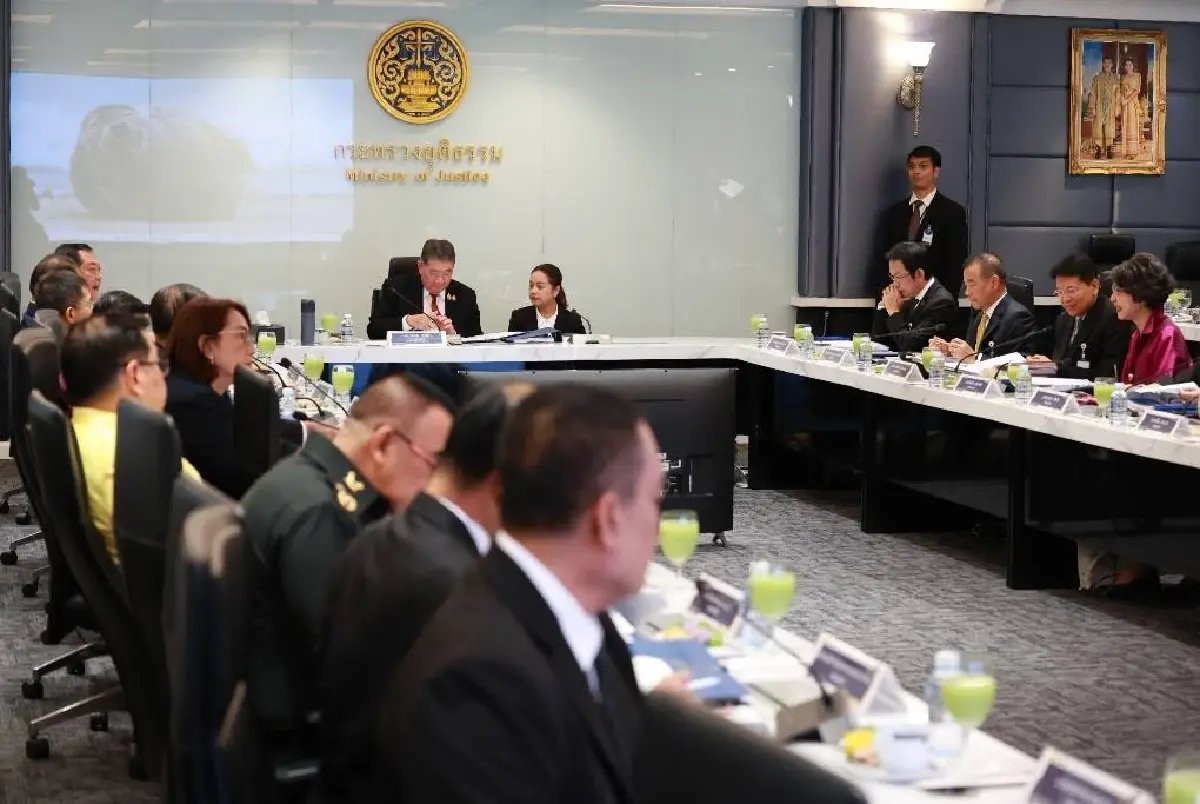 ตรวจแนวรบ สว.สีน้ำเงิน  สงคราม‘ฮั้ว’ ปิดฉาก‘ตายหมู่’