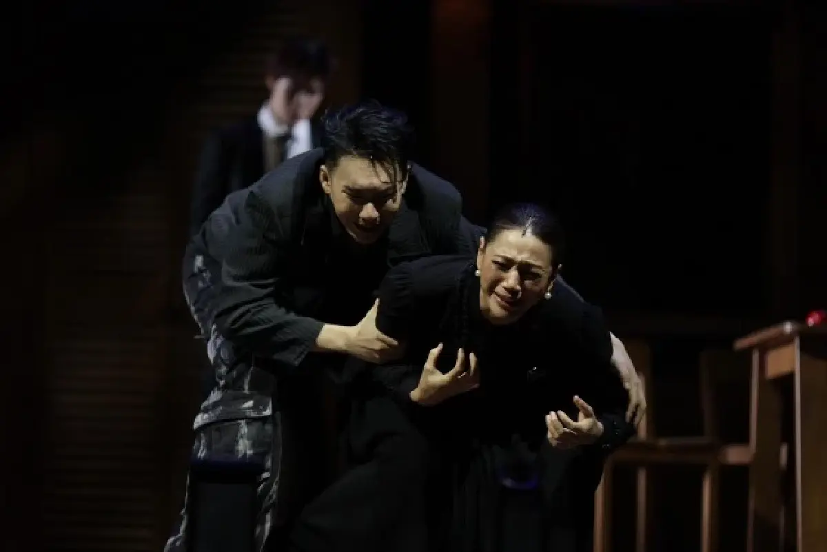 ‘เรื่องเล่าคืนเฝ้าผี’ เปิดม่านละครเวที ทำเอาคนดูสุดกรี๊ด