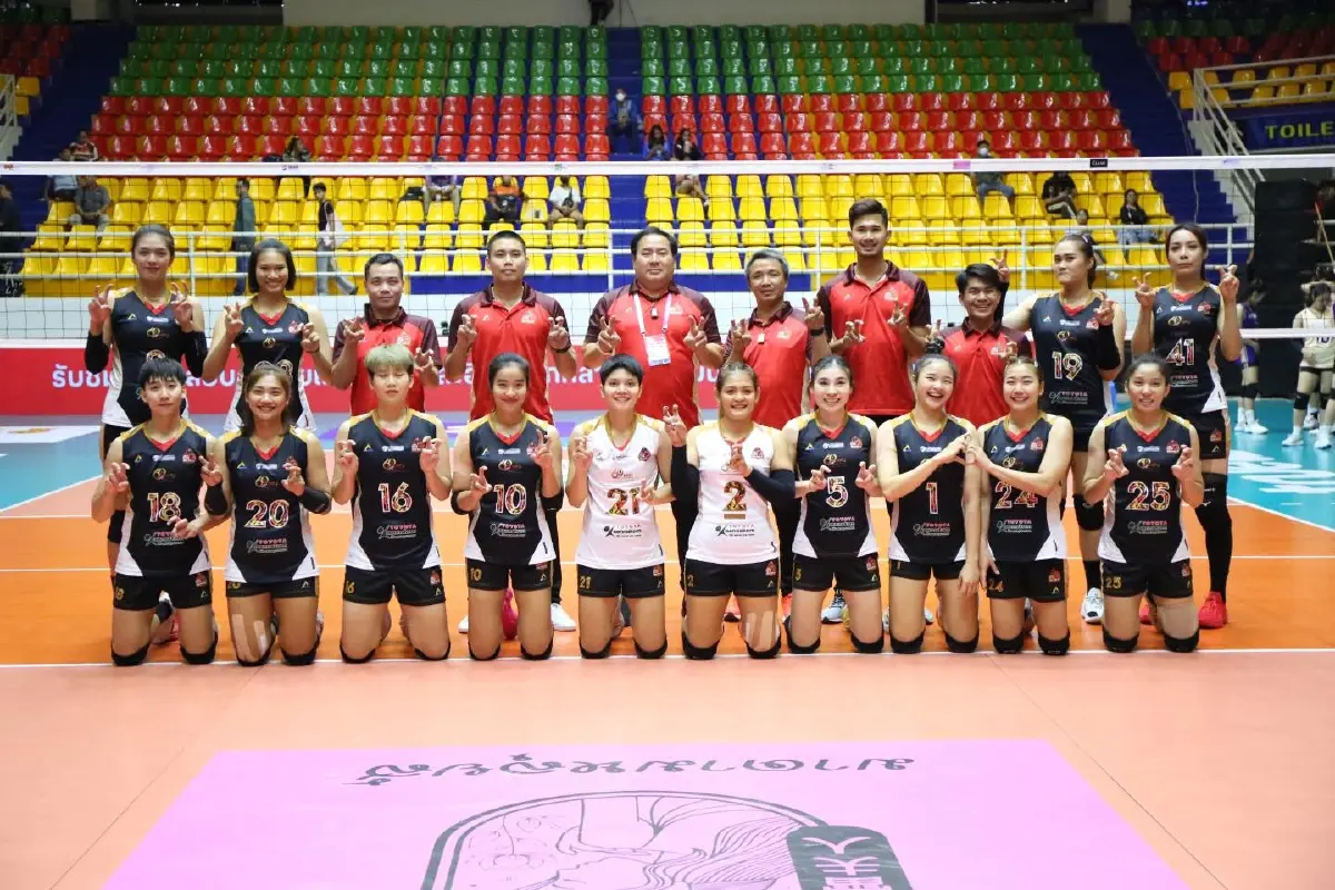 ถ่ายทอดสดวอลเลย์บอลหญิง 'สุพรีม ชลบุรี พบ ขอนแก่นสตาร์' รอบชิงไทยแลนด์ลีก