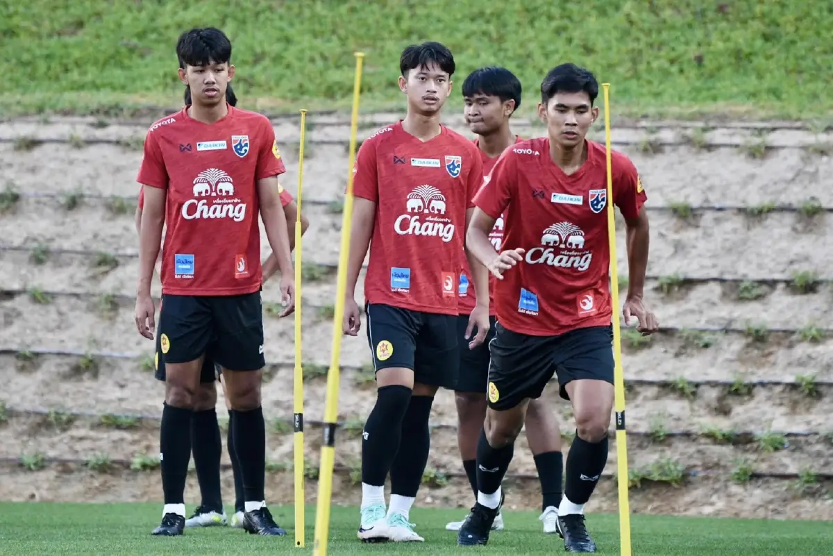 ถ่ายทอดสดฟุตบอล \'ทีมชาติไทย U23 พบ ยูเออี\' ดูบอลสด โดฮา คัพ 2025