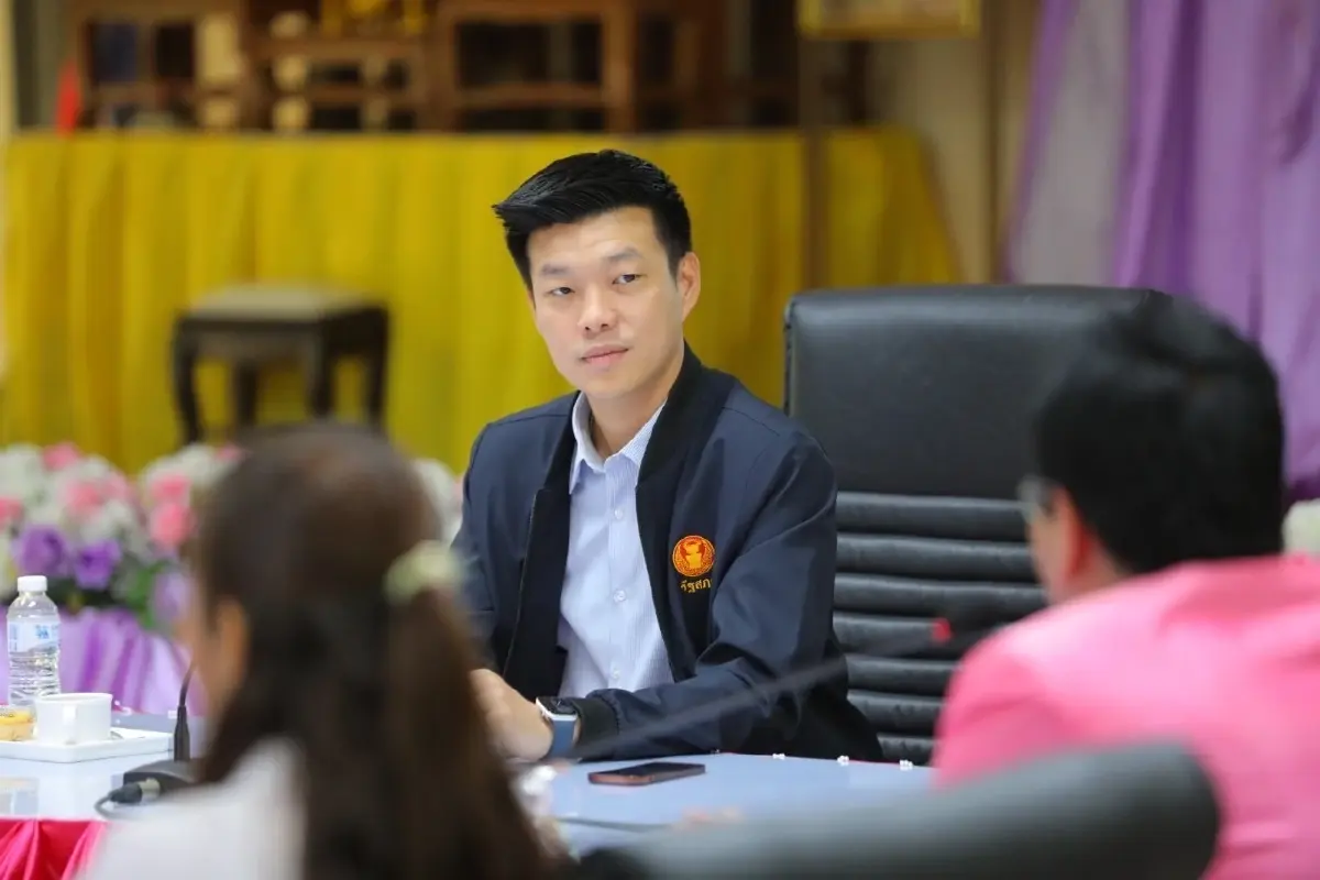 ตัดเสื้อให้ตรงไซส์! ปชน.ชู 5 ข้อส่งเสริมความหลากหลายทางการศึกษา