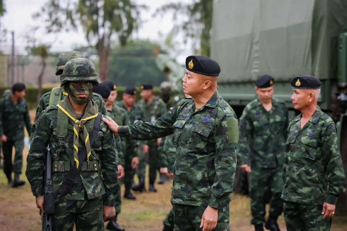 'มทภ.2' โชว์พร้อมรบ ลั่นเคลื่อนกำลังเข้าที่หมาย เมื่อมีคำสั่ง