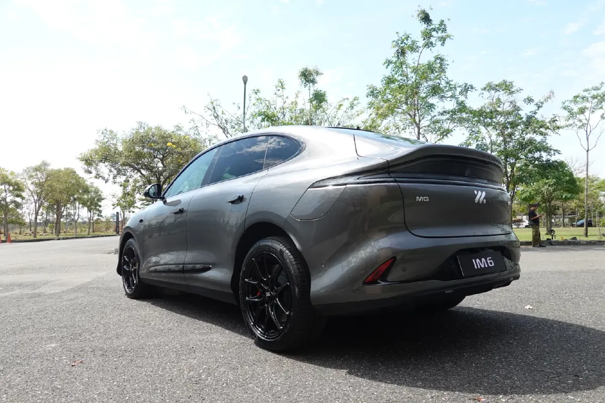 \'เอ็มจี IM6\' อัดออปชั่นแน่น โหมตลาด EV ลุ้นราคา 18 มีนาคม