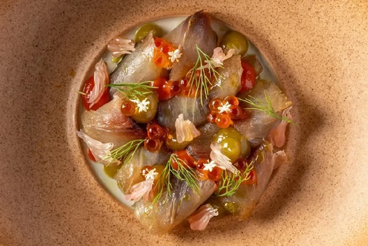 ‘เซตอาหารกลางวัน’ ที่ Lily’s ห้องอาหารสุดชิค ‘วิวสวนลุมพินี’