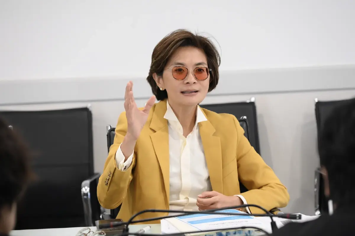 บริหารวิกฤติสไตล์ เสนาฯ  ฝ่าเฮอริเคน‘ภาษีทรัมป์-แผ่นดินไหว’