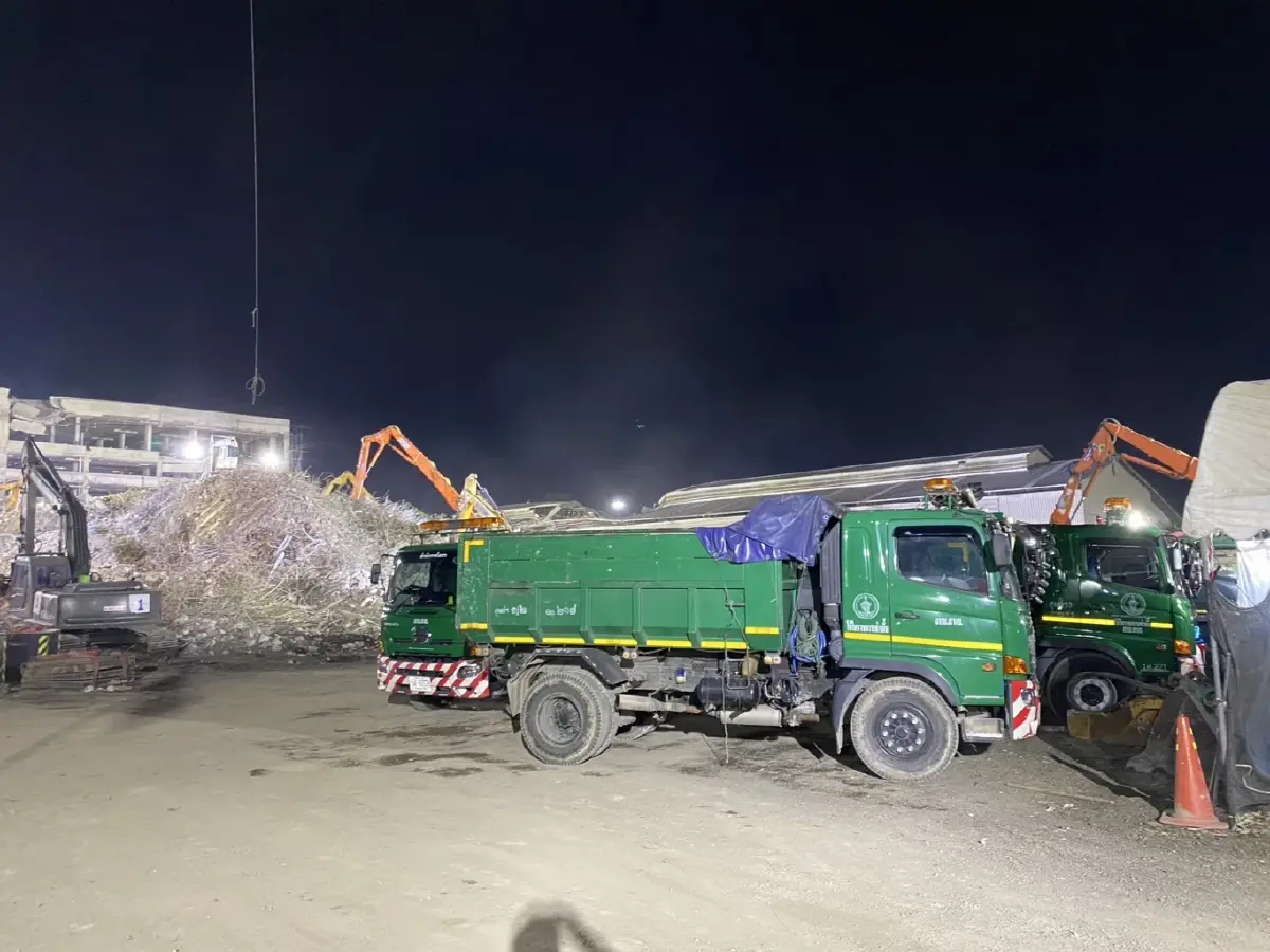 คืบตึก สตง. ถล่ม พบร่างเพิ่ม ยอดรวม 49 ศพ ลุยกู้ชั้น 1 สิ้นเดือนนี้