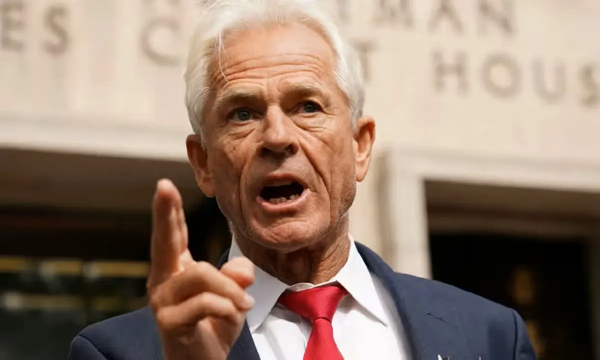 รู้จัก ‘ปีเตอร์ นาวาร์โร’ มือขวาภาษีทรัมป์ มุ่งปิดล้อมจีนทางศก.